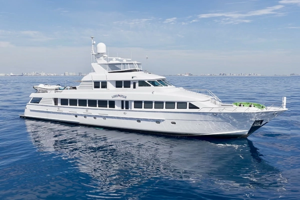 Hatteras - Flybridge Motor Yacht