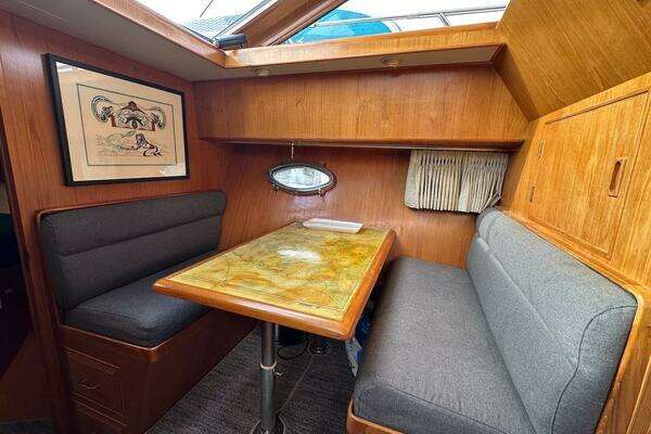 Ocean Alexander 460 Yacht For Sale