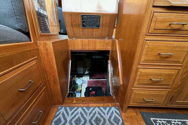 Ocean Alexander 460 Yacht For Sale