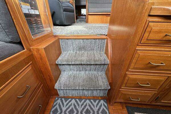 Ocean Alexander 460 Yacht For Sale