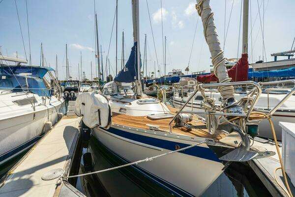 31-ft-Hallberg-Rassy-2003-HR31-Roniin-Marina del Rey California United States yacht for sale