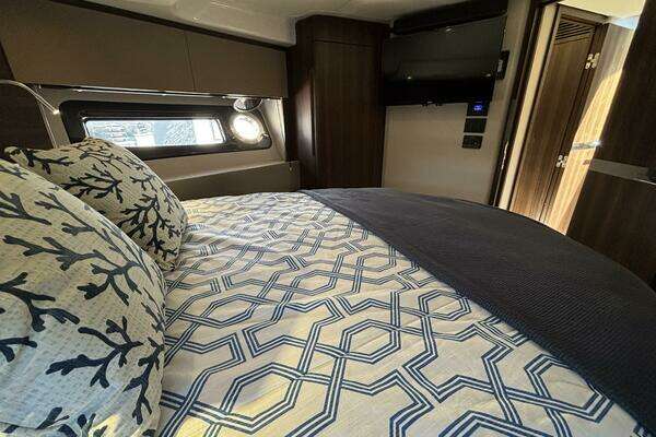 Azimut 50 Yacht For Sale