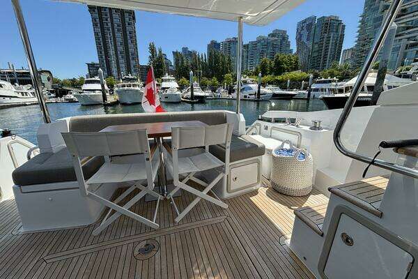 Azimut 50 Yacht For Sale