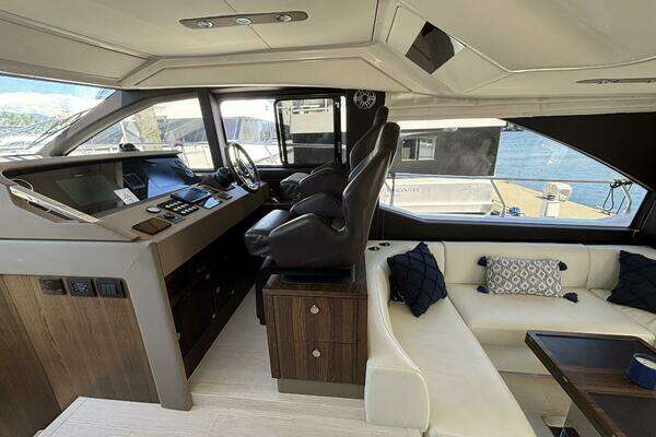 Azimut 50 Yacht For Sale