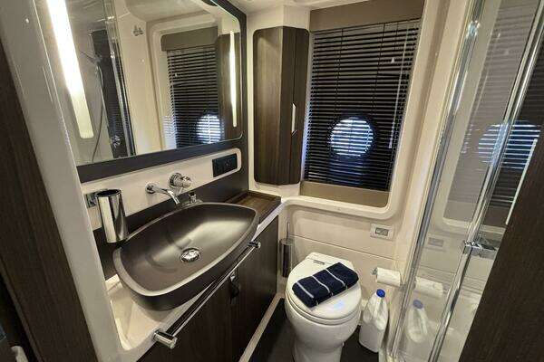 Azimut 50 Yacht For Sale