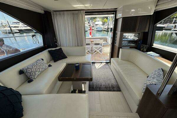 Azimut 50 Yacht For Sale