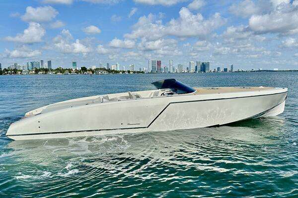 33-ft-Frauscher-2020-1017 GT- LOLO-Miami Beach Florida United States yacht for sale
