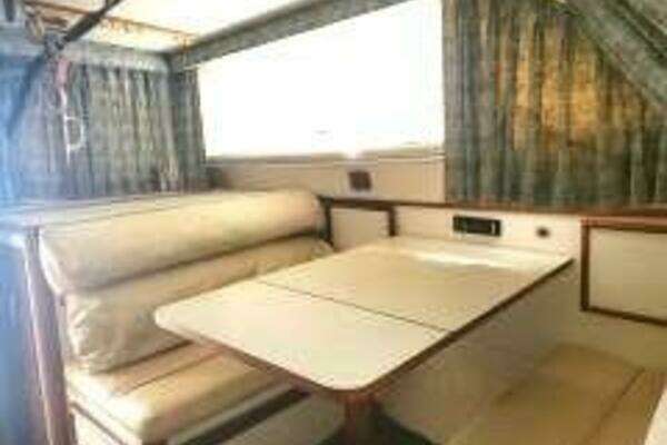 Photo of the 1992 Blackfin Flybridge "LOKAHI"