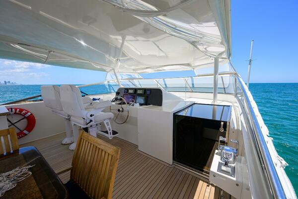 85ft Pacific Mariner Yacht For Sale