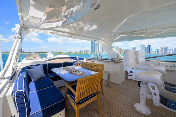 85ft Pacific Mariner Yacht For Sale