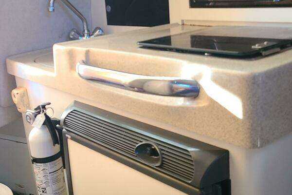 Photo of the 2005 Aquasport 