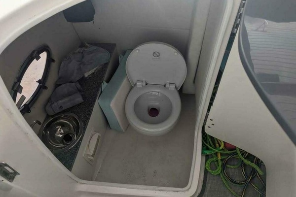 22ft Chaparral Yacht For Sale