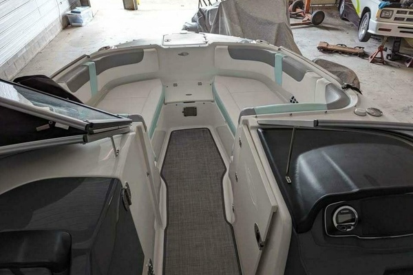 22ft Chaparral Yacht For Sale