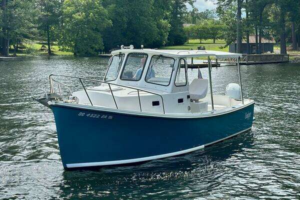 Photo of the 2017 Atlas Acadia 25 "Sandpiper"