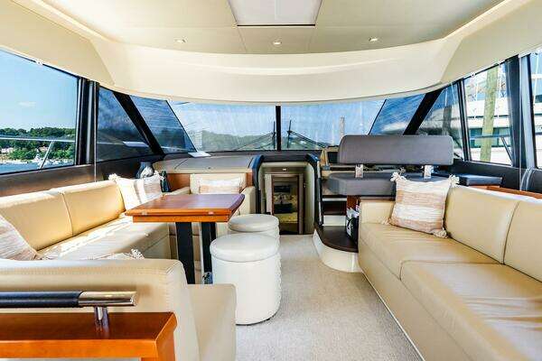 Prestige 550 Flybridge Yacht For Sale