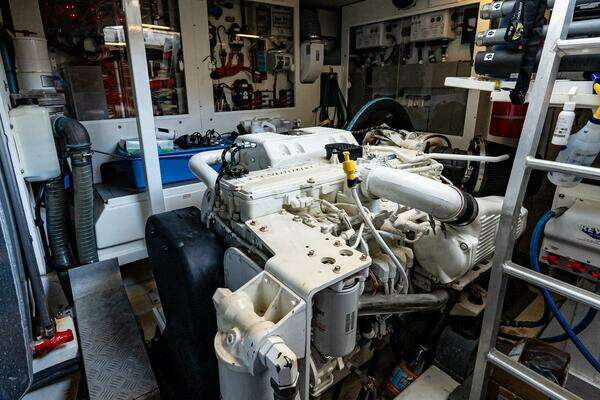 Prestige 550 Flybridge Yacht For Sale