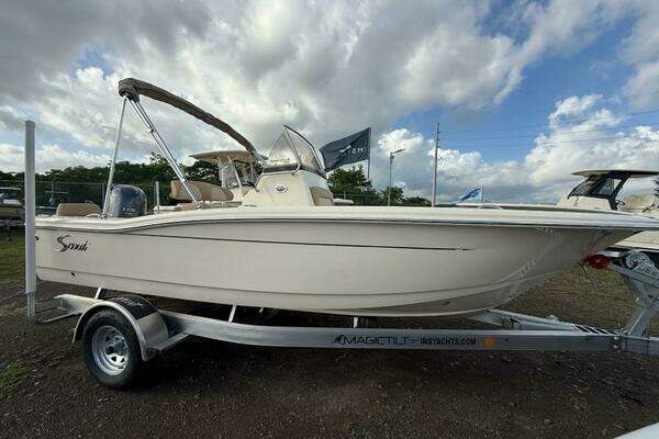 Photo of the 2026 Scout 195 Sportfish