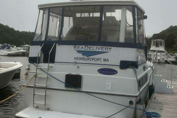 Photo of the 1994 Carver Aft Cabin Motor Yacht "SEA DELIVERY"