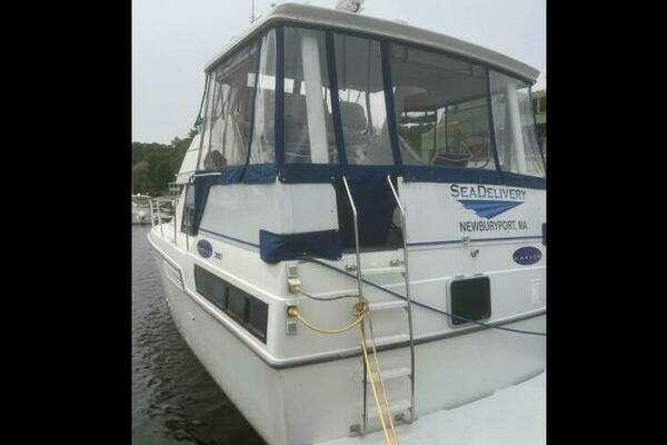 Photo of the 1994 Carver Aft Cabin Motor Yacht "SEA DELIVERY"