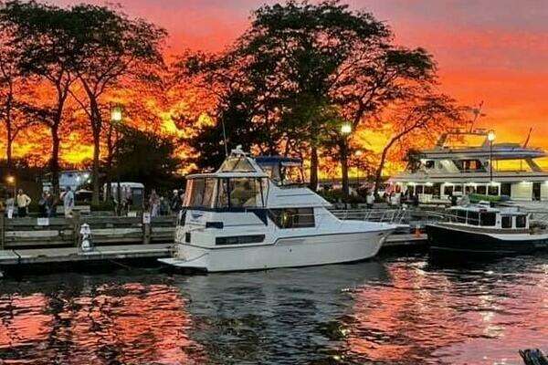 35-ft-Carver-1994-Aft Cabin Motor Yacht-SEA DELIVERY-Amesbury Massachusetts United States yacht for sale