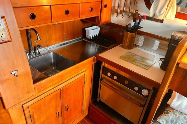 Puffin 32ft Transpacific Marine Yacht For Sale