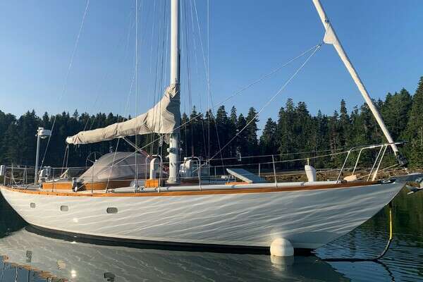 48-ft-Bristol-1970-KATRINKA-Brooklin Maine United States yacht for sale