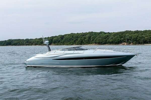 52-ft-Riva-2015-Rivale-Badleship-Sag Harbor New York United States yacht for sale