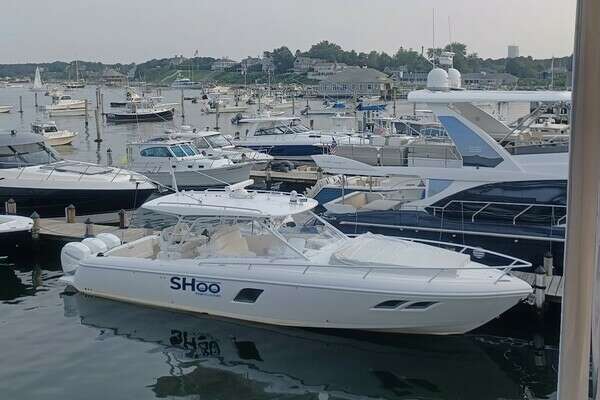 40-ft-Intrepid-2018-407-Palm Beach Florida United States yacht for sale