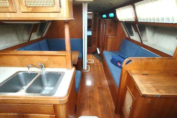 S2 11.0 Yacht For Sale