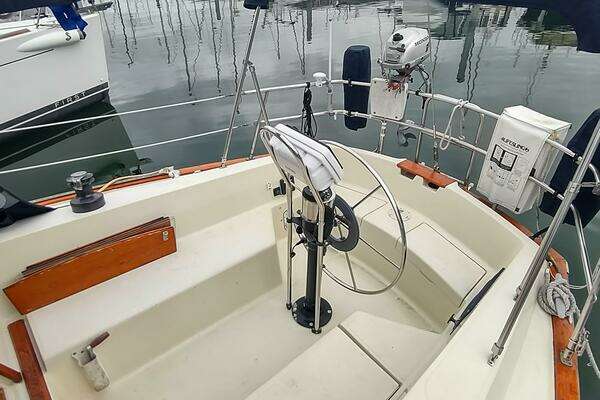 S2 11.0 Yacht For Sale
