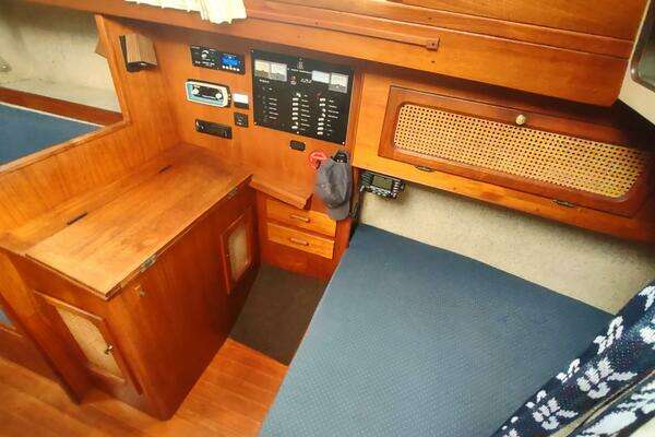 S2 11.0 Yacht For Sale