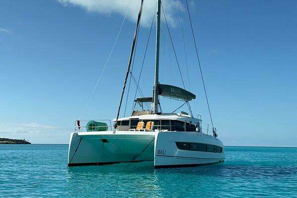 42-ft-Bali-2023-Charleston yacht for sale