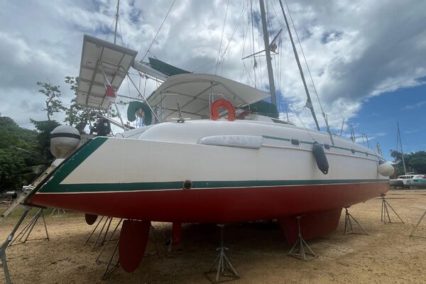 46ft Fountaine Pajot Yacht For Sale 46ft Fountaine Pajot Yacht For Sale