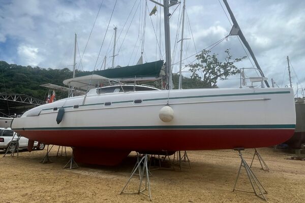 46ft Fountaine Pajot Yacht For Sale 46ft Fountaine Pajot Yacht For Sale