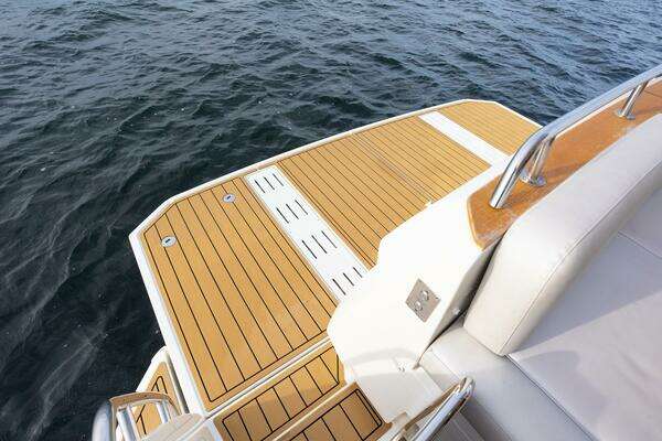 Greenline 48 Fly Yacht For Sale