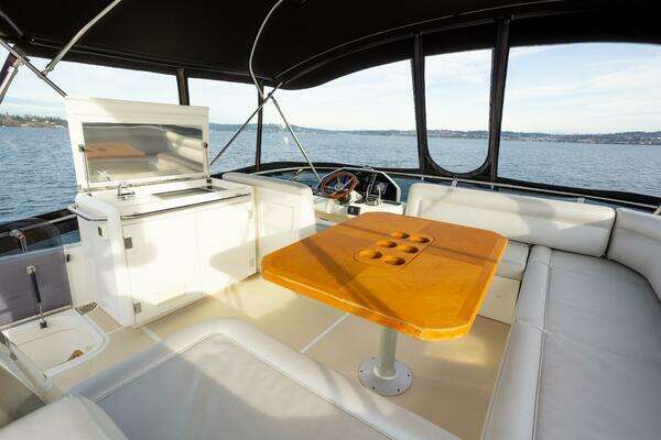 Greenline 48 Fly Yacht For Sale