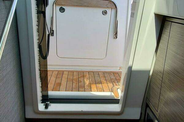 2021 Tiara Yachts 38