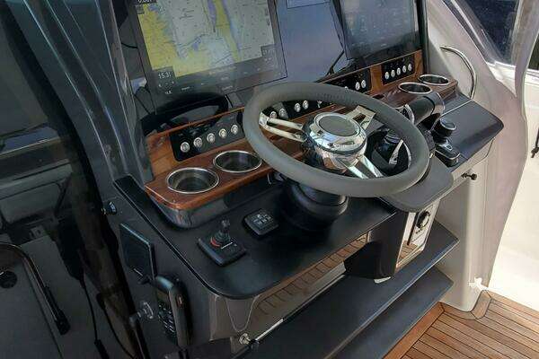 2021 Tiara Yachts 38