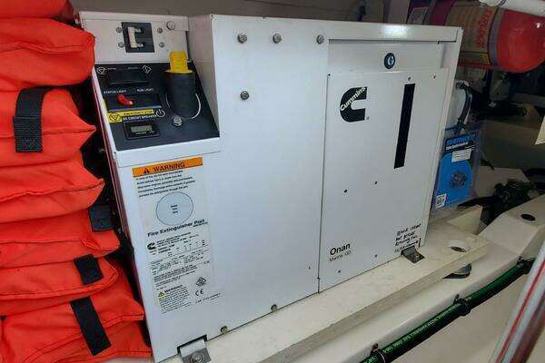 2021 Tiara Yachts 38