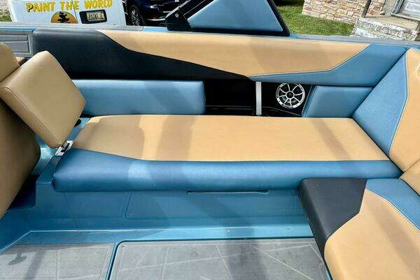 2020 ATX Surf Boats 24