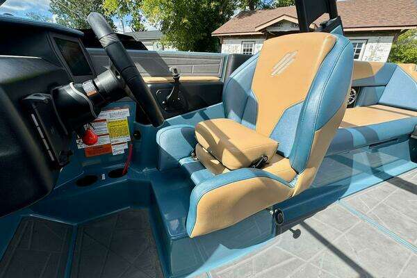 2020 ATX Surf Boats 24