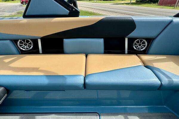 2020 ATX Surf Boats 24