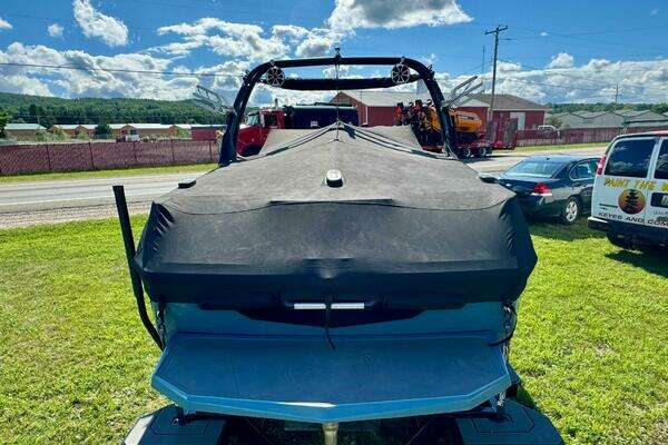 2020 ATX Surf Boats 24