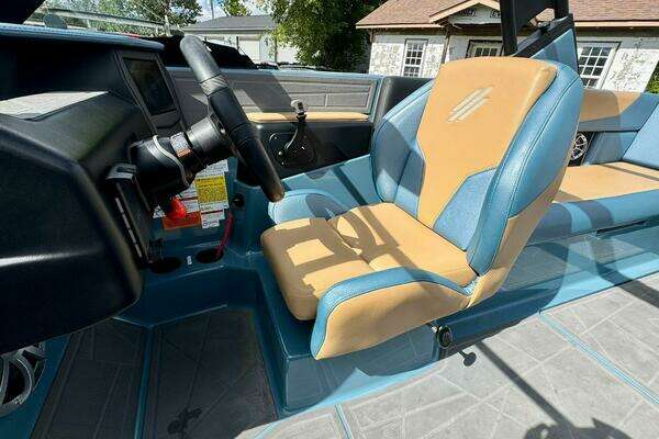 2020 ATX Surf Boats 24