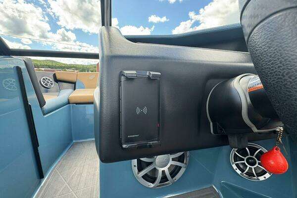 2020 ATX Surf Boats 24