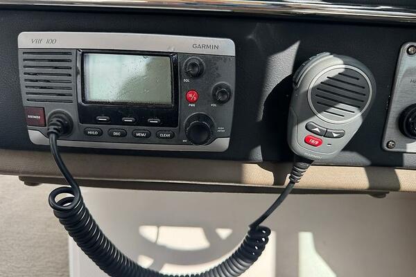 32ft Regal Yacht For Sale