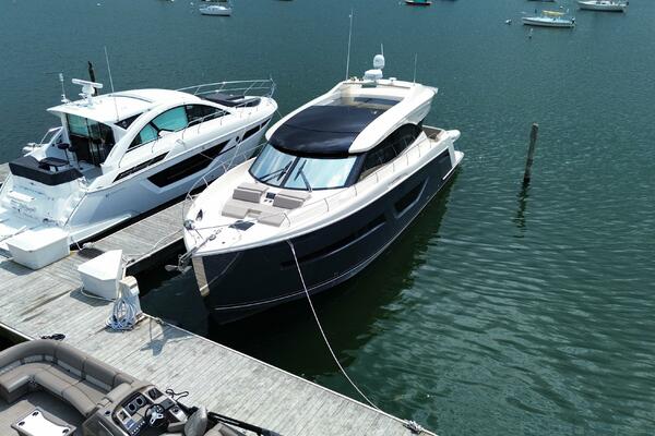 52ft Carver Yacht For Sale