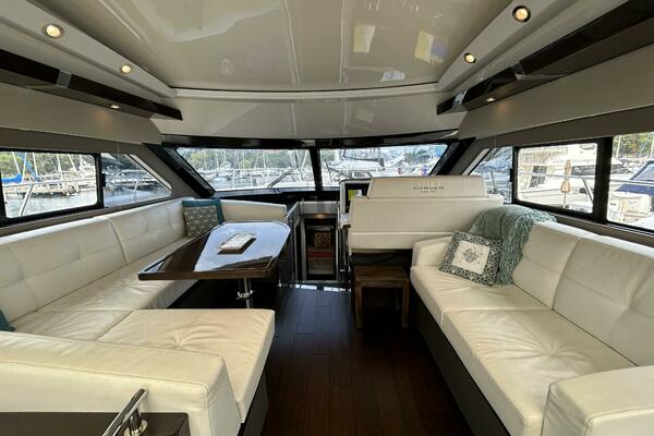 52ft Carver Yacht For Sale