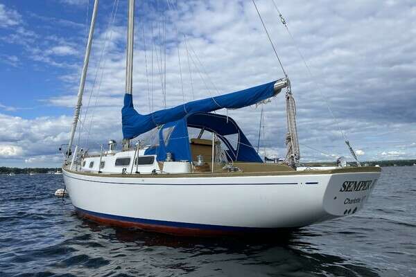 33-ft-Allied-1969--SEMPER FI Shelburne Vermont United States  yacht for sale