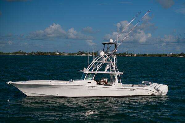 53-ft-HCB-2021-53 Sueños-EXECUTIVE DECISION Duck Key Florida United States  yacht for sale